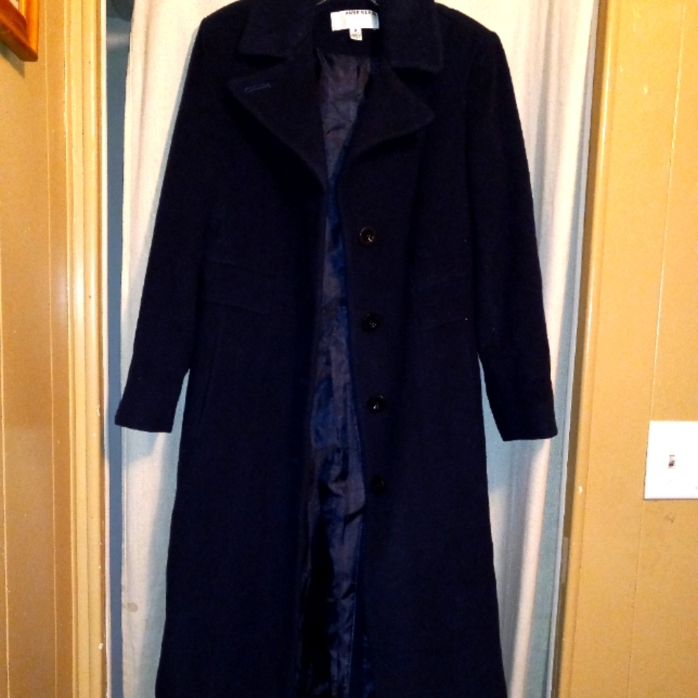 Anne Klein size 8 Wool trench coat (new years deals!!!!!)